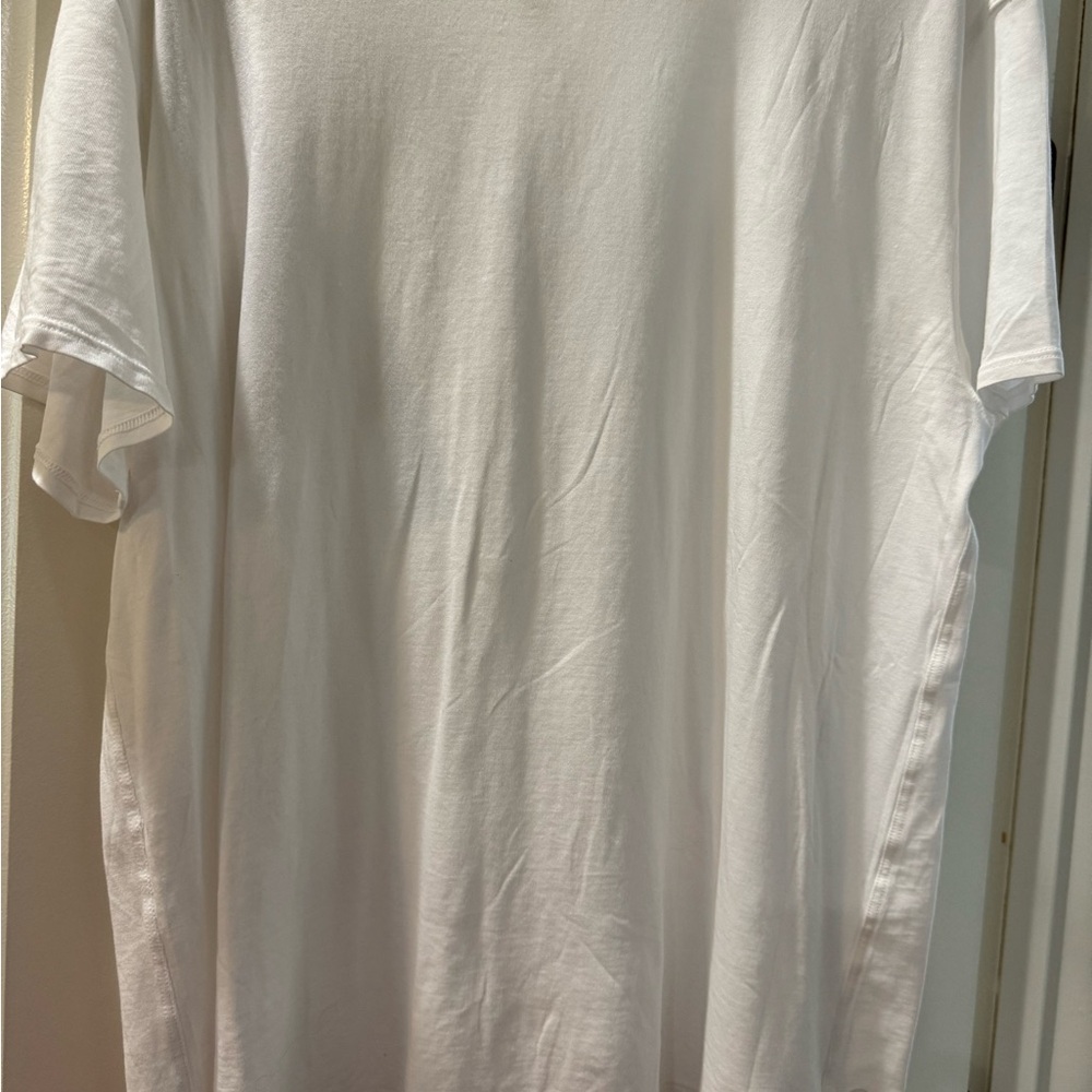 Lululemon Athletica White Short Sleeve Tee